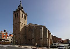 Archivo:Iglesia de San Cristóbal, Almorox, fachada oeste