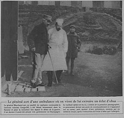 Archivo:M 154-14 le général Marchand en convalescence après sa 3 bless en champagne 5XI16 html 1b67687c