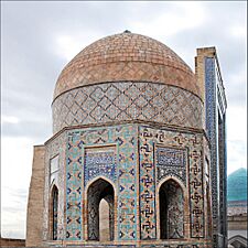 Mausolée octogonal (Shah-i-Zinda, Samarcande) (6012105558)