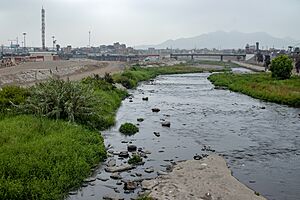Archivo:Río Rímac, Lima 2021
