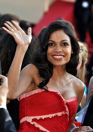 Archivo:Rosario Dawson Cannes 2011