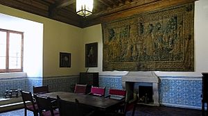 Archivo:Sala Chimenea Alcazar Segovia