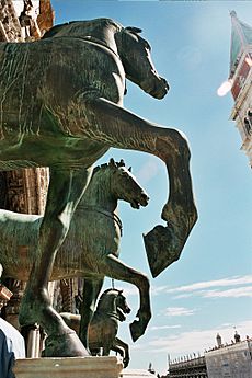 Archivo:San Marco horses