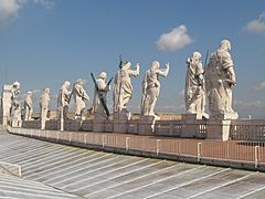 Statutes of Saint Peter's Basilica (back) 1