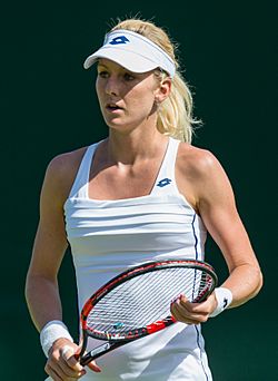 Urszula Radwańska 4, 2015 Wimbledon Championships - Diliff.jpg