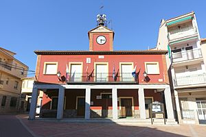 Archivo:Ayuntamiento de Aldeanueva de San Bartolomé