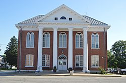 Brown County Courthouse, Mount Sterling.jpg