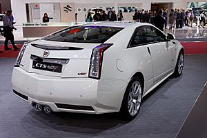 Archivo:Cadillac CTS-V - Mondial de l'Automobile de Paris 2012 - 003