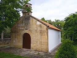 Capela de San Gregorio de Ouces.jpg