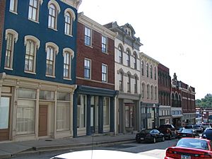Archivo:Downtown Mount Sterling, Kentucky