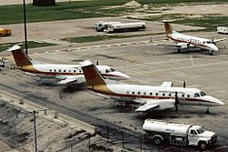 Archivo:Embraer EMB-120RT Brasilia, Continental Express AN1897959