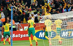 Archivo:First game of the 2010 FIFA World Cup, South Africa vs Mexico2