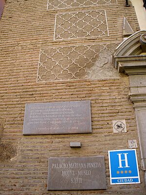 Archivo:Granada - Hotel-Museo Palacio Mariana Pineda 1
