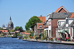 Netherlands, Zuid-Holland, Leiderdorp, Oude Rijn (1).JPG