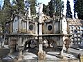 Panteón Bastinos