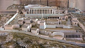 Archivo:Santuario Delfos