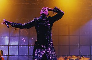 Archivo:Skin of Skunk Anansie in Glastonbury