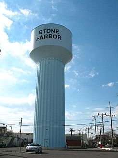 Stoneharborwatertower.jpg