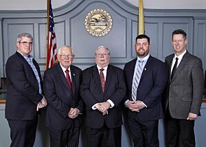 Archivo:Township committee 2023 group photo