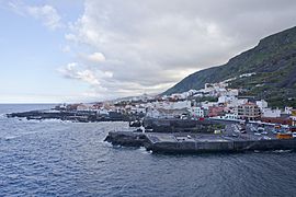 Vista de Garachico, Tenerife, España, 2012-12-13, DD 04