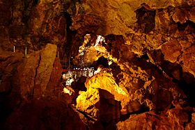 Archivo:Cueva Victoria054