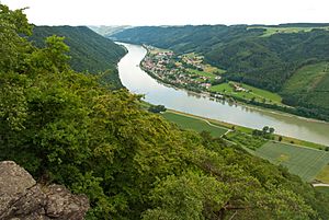 Archivo:Donauleiten bei Passau
