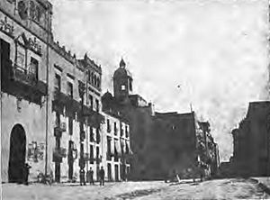 Archivo:Elche. 4. Plaza Mayor, casa del Ayuntamiento y reloj árabe