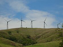 Eoliennes à Tierras Morenas lac Arenal Costa Rica