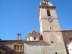 Archivo:Església parroquial del Salvador (Sucaina, Castelló)