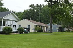 Frail Road houses in Fort Shawnee.jpg