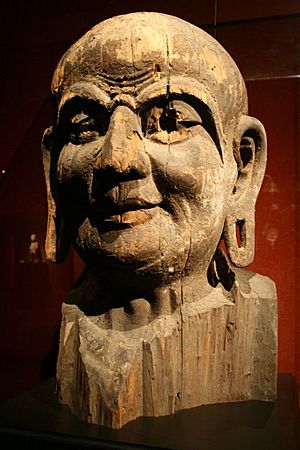 Archivo:Head of Kashyapa, wood, Tang Dynasty