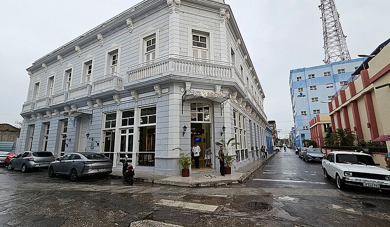 Hotel Saratoga, Holguín