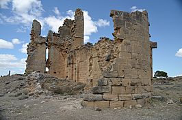 Iglesia de la Purísima Concepción - Baigorri (Navarra) 1.jpg