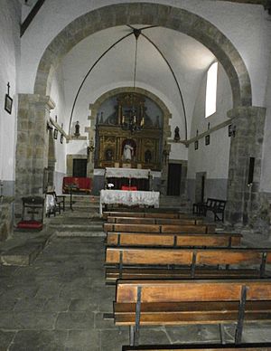 Archivo:Interior del Santuario