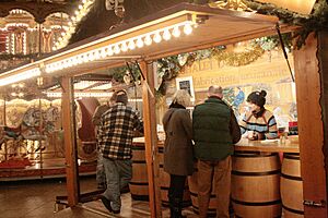 Archivo:Marché de Noël d'Avignon, vin chaud