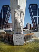 Monumento erigido en memoria de José Calvo Sotelo, asesinado dutante la II República.