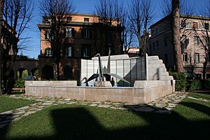 Archivo:Monumento gemellaggio Rieti-Ito (329919156)