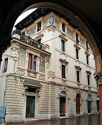 Archivo:PalazzoCastelli
