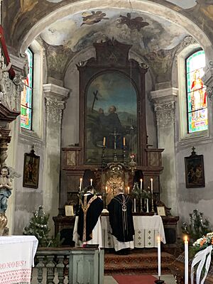 Archivo:Pohřební mše (Kostel sv. Havla, Liběchov, celebrant kanovník Karel Havelka)