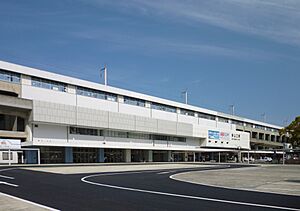 Archivo:Shin-Yamaguchi Station 2