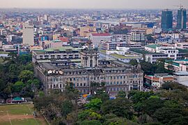 The UST Main Building.jpg