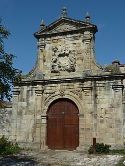 Archivo:Torre Medieval de Velo de Puente Arce-Piélagos.