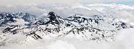 Tupungato tupungatito volcanoes areal chile argentina.jpg