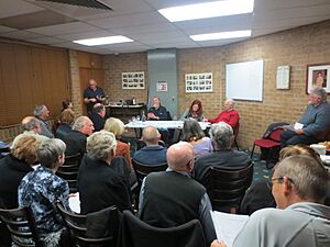 Archivo:AGM Annual General Meeting of a typical small (141 member) volunteer organisation
