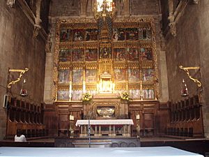 Archivo:Altar mayor de la Colegiata de San Isidoro de León