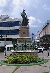 Archivo:Bridgetown barbados nelson statue