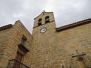 Archivo:Campanario de la iglesia parroquial de la Asunción de Valdeltormo (Teruel)