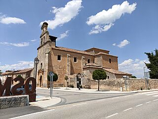 Church of Santa Cristina de Osma 04.jpg