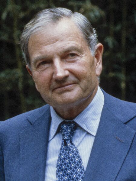 David Rockefeller, 1984 (cropped)