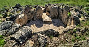 Archivo:Dolmen Lamoina
